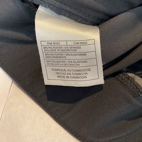 Women’s Nike Dri-Fit Pants - Size Medium - Picture 5 of 9